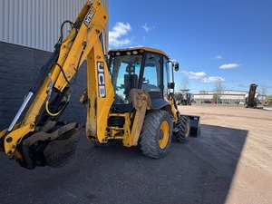 Retroexcavadora JCB 3CX 2019, MINICARGADORA frontal usada con bomba hidráulica Moog, componentes esenciales, Motor y rodamiento - Product Image 4