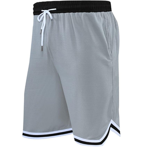 Ensembles de sport d'équipe légers et respirants à séchage rapide Shorts pour hommes Uniforme de basket-ball 100% polyester Nouvelle arrivée Haute qualité - Product Image 3