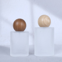 Flacon pulvérisateur de parfum en verre dépoli de luxe en gros, 30 ml, 50 ml, rechargeable, emballage haut de gamme, atomiseur
