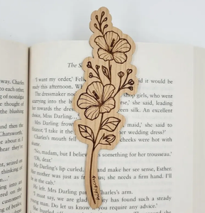 Marcapáginas ecológico hecho a mano-Diseño de flores tropicales en madera pulida, incluye embalaje de regalo VIET FARGIMEX - Product Image 2