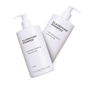 Fluide liquide blanchissant alpha-arbutine OEM de 100ml pour hydrater le visage adoucit revitalise la peau pour un teint uniforme - Product Image 1