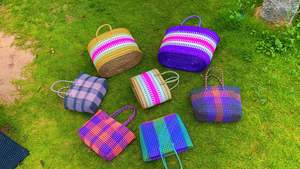 กระเป๋าเครื่องสำอางพลาสติก PP แบบทอมือรีไซเคิลทำด้วยมือทำจากอินเดียเป็นมิตรต่อสิ่งแวดล้อมมีสีตามสั่งจำนวนมาก - Product Image 5