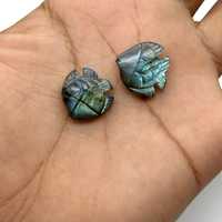 Perles de pierres précieuses en labradorite sculptées à la main en forme de poisson flashy, pendentif en forme de poisson des grands fonds