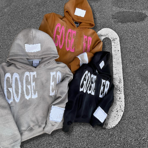 Sudadera con Capucha Oversize de Felpa con Bordado Distressed y Acabado de Borde Deshilachado Estilo Urbano - Product Image 2