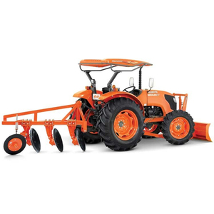 Tractor Kubota M6040 4WD, Máquina Agrícola Potente y Eficiente para Todas las Operaciones de Campo - Product Image 3