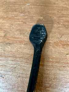 Pinzas para tostadas recubiertas de metal negro, diseño elegante perfecto para utensilios de cocina para el hogar del hotel y uso diario en la cocina - Product Image 5