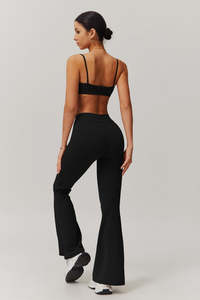 Dernier soutien-gorge de sport Ivanna noir personnalisé encolure carrée bretelles spaghetti respirant et à fort impact soutien-gorge de sport pour femme Gym Fitness - Product Image 4