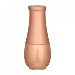 Carafe en cuivre la plus vendue, favorise un mode de vie équilibré et intentionnel, l'âge naturel du cuivre ajoute du caractère et du charme - Product Image 4