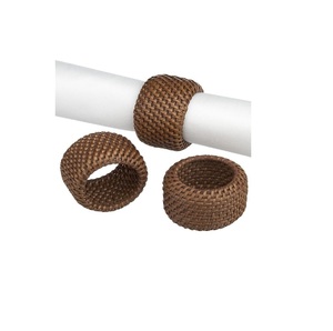 Porte-serviettes de canne pour cadeau artisanat fait à la main nouveaux anneaux de serviette en rotin de conception personnaliser l'emballage - Product Image 1