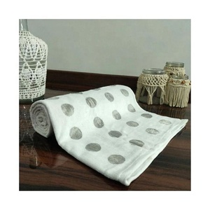 Coton de golf brodé Double face certificat GOTS tissu biologique Restaurant mariage Super absorbant serviettes de bain de haute qualité - Product Image 6