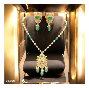 Pendentif et collier en argent sterling 925 sertis de diamants Moissanite Design Ethnique Vintage Style comprend des boucles d'oreilles - Product Image 1