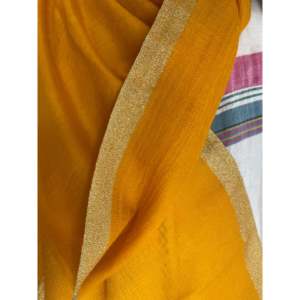 Écharpe en laine Zari - Imprimé vintage personnalisé 100% cachemire longue pour l'hiver, l'été et le printemps - Style curcuma - Product Image 2