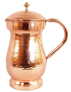 Curved Hammered Copper <b>Water</b> <b>Jug</b> <b>With</b> Decorative <b>Lid</b> And Classic Shape For Healthy Ayurvedic Drinking - Product Image 1