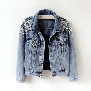 Veste en jean streetwear personnalisée pour femme OEM, vêtement d'extérieur décontracté avec boutons en jean, coupe oversize, automne/hiver, veste en jean boutonnée - Product Image 1