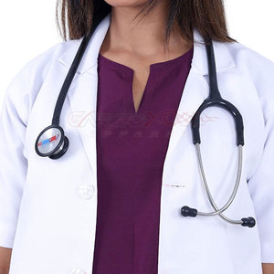 Blouse de laboratoire légère avec ajustement confortable pour les étudiants, les médecins et les scientifiques Blouse de laboratoire à logo personnalisé - Product Image 5