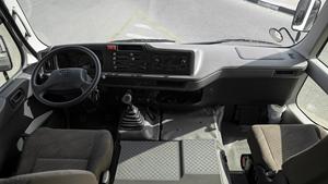 ซูเปอร์คลีน ยูนิต 2025 โตโยต้า โคสเตอร์ 4.0D – สีขาว - Product Image 5