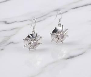 Boucles d'oreilles clous étoile en pierre de lune arc-en-ciel, médaille céleste en argent sterling, pierre de naissance de juin, plaqué or, bijoux mignons - Product Image 5