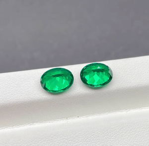 พลอยสังเคราะห์ทรงรี ขนาด 5x7 มม. และ 10x12 มม. สีเขียวเข้ม แบบแซมเบีย สำหรับทำเครื่องประดับ - Product Image 4