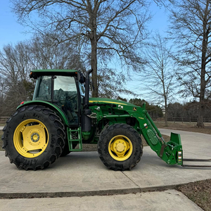 Tracteurs agricoles John Deeere 6105E de qualité supérieure en stock livraison rapide disponible achetez maintenant pour l'équipement agricole - Product Image 6