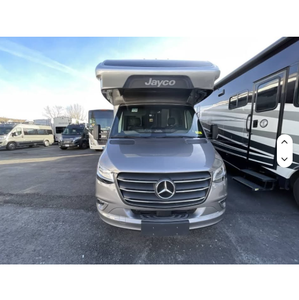 Camping-car en aluminium d'occasion en excellent état, classe C, modèle 2026 JAYCO MELBOURNE PRESTIGE 25LP, pour le camping et les voyages tout-terrain - Product Image 1