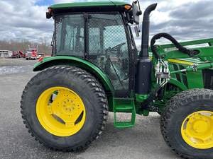 John deeree เครื่องจักรและอุปกรณ์การเกษตรรถแทรกเตอร์5100ม. - Product Image 4
