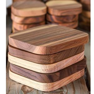 Sous-verre rond en bois naturel fait à la main pour tasses à café et verres - Product Image 1