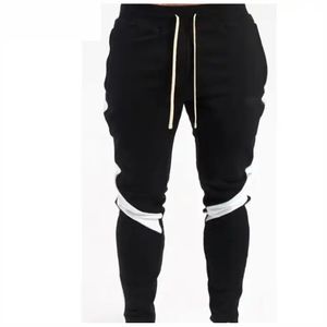 Hot Selling <b>Men's</b> Casual Wear <b>Trouser</b> Fashionable and Comfortable with High Waist <b>Lightweight</b> Design Wholesale Available - Product Image 3