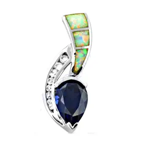 Collier pendentif de luxe pour femme Art Palace en argent 925 plaqué rhodium avec incrustation d'opale, forme géométrique, idéal pour les fiançailles - Product Image 1