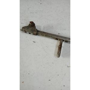 Pièces de rechange génériques pour diverses marques (série 90>) – Support de déflecteur de porte avant droit - Product Image 6