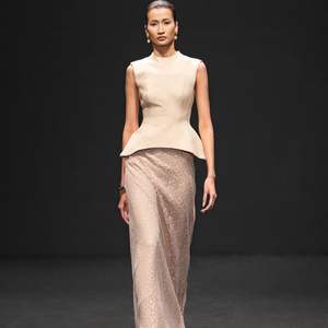 เสื้อผู้หญิงผ้าแจ็คการ์ดแขนกุดผ้าแจ็คการ์ดทรายแขนกุดผ้าแจ็คการ์ดหรูหราโลโก้ออกแบบได้ตามต้องการจากเวียดนาม - Product Image 1