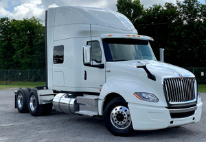 Camión Semi Dormitorio Usado 2020 2023 2021, Asequible, INTERNATIONALS LT625, Camión Convencional con Dormitorio - Product Image 4