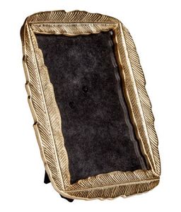 Elegant handcrafted metal <b>photo</b> <b>frame</b> suitable for premium gifting and stylish interior accents - Product Image 6