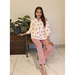 Blusa de Mujer, Talla XL, con Bordado Floral en la Parte Superior, Cuello Asimétrico, Larga, de Chifón, Popelina y Tejido de Punto, para Otoño - Product Image 3