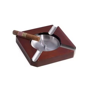 Cenicero de Madera Artesanal Premium, Elegante para Cigarros y Uso en Exteriores - Product Image 3