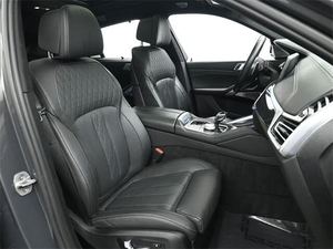 Volante a la izquierda Euro III, modelo X6, M50i, AWD, 2021, 2017 - Product Image 3