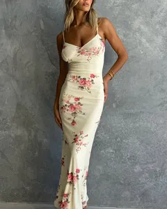 Schlussverkauf 2024 elegantes Blumendruckkleid ärmellos Halterung langes Slipkleid rückenfrei V-Ausschnitt Kleid Urlaub
