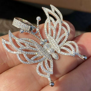 Nuevo Collar con Colgante de Diamantes de Imitación VVS Moissanite, Estilo Hip Hop, Chapado en Oro, Plata 925, Diseño de Mariposa Brillante - Product Image 1