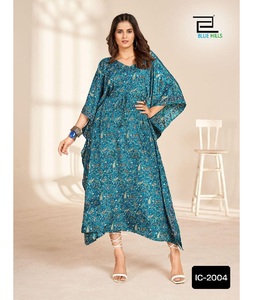 Ropa étnica india Heavy French Crape Impreso Fancy Short Kurtis Colecciones con tamaño libre disponible para ropa informal Kurtis - Product Image 1