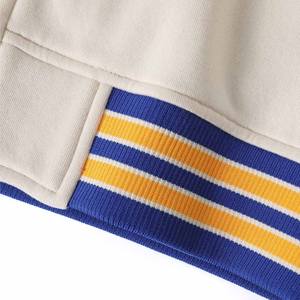 เสื้อแจ็คเก็ตโกรห์ ซิกมา แกมมา โร แบบมีซับในขนแกะ ผ้าฝ้าย 100% สำหรับผู้ชาย คอตั้ง ปักอักษรกรีกด้านหน้า - Product Image 3