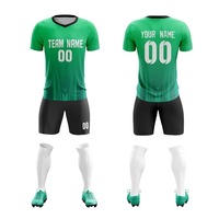 Jersey Sepak Bola Lengan Pendek V-neck 100% Poliester Ringan dan Bernapas, Terlaris, Custom, untuk Nama Tim dan Penggemar Pria Dewasa