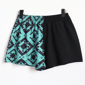Shorts de rugby unisexes personnalisables à deux couleurs avec poches, taille élastique, respirants, en polyester/nylon, sublimation - Product Image 3