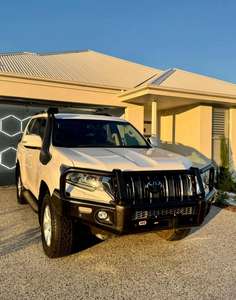 2021 para Toyota Land Cruiser Prado SUV Híbrido Diésel Gasolina Motor 4L Transmisión Automática Manual Neumáticos R17 Cuero - Product Image 4