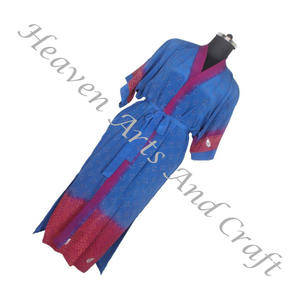 KL016 Beautif Vintage Silk Sari Kimono Robe de femme faite à la main avec poètes et ceinture pour vêtements de nuit - Product Image 3