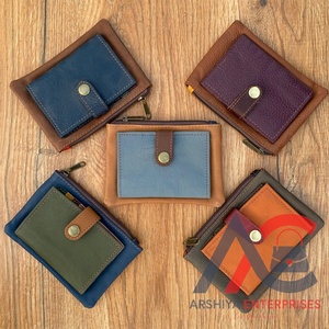 Mini monedero de cuero reciclado hecho a mano, tarjetero, billetera de bolsillo frontal delgada para tarjetero de mujer - Product Image 1