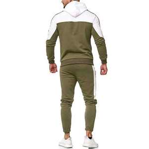 Vente en gros de vêtements de sport tech de haute qualité personnalisés de grande taille pour hommes ensemble de jogging survêtement pour hommes - Product Image 6
