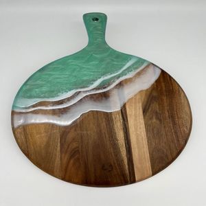 Planche à découper en bois ronde artistique avec ligne époxy fluide à travers le corps Durable pour trancher les légumes pain plats gastronomiques - Product Image 2