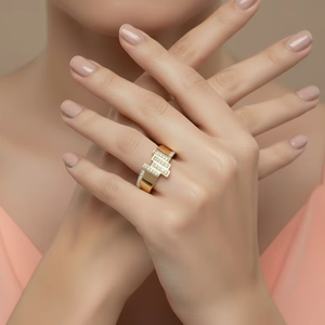 Anillo Triple Moderno de Oro de 14K y Diamantes Naturales para Mujer - Product Image 5