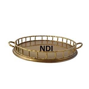 Bandeja de Metal para servidor de alimentos de alta calidad, estilo único, Decoración de mesa de cena pulida dorada, bandeja para servir - Product Image 1