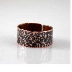 2027 Arizona Wholesale Christian Jewelry Simple Design Pure Copper embossing Twist for Men Hammered textured <b>ring</b> For Women - Product Image 1