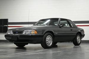Ford Mustang LX 5.0 Coupe de 1989 - Product Image 3